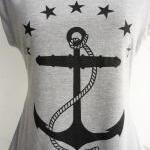 The Anchor Asymmetric Hem Women Tee T-shirt (light..