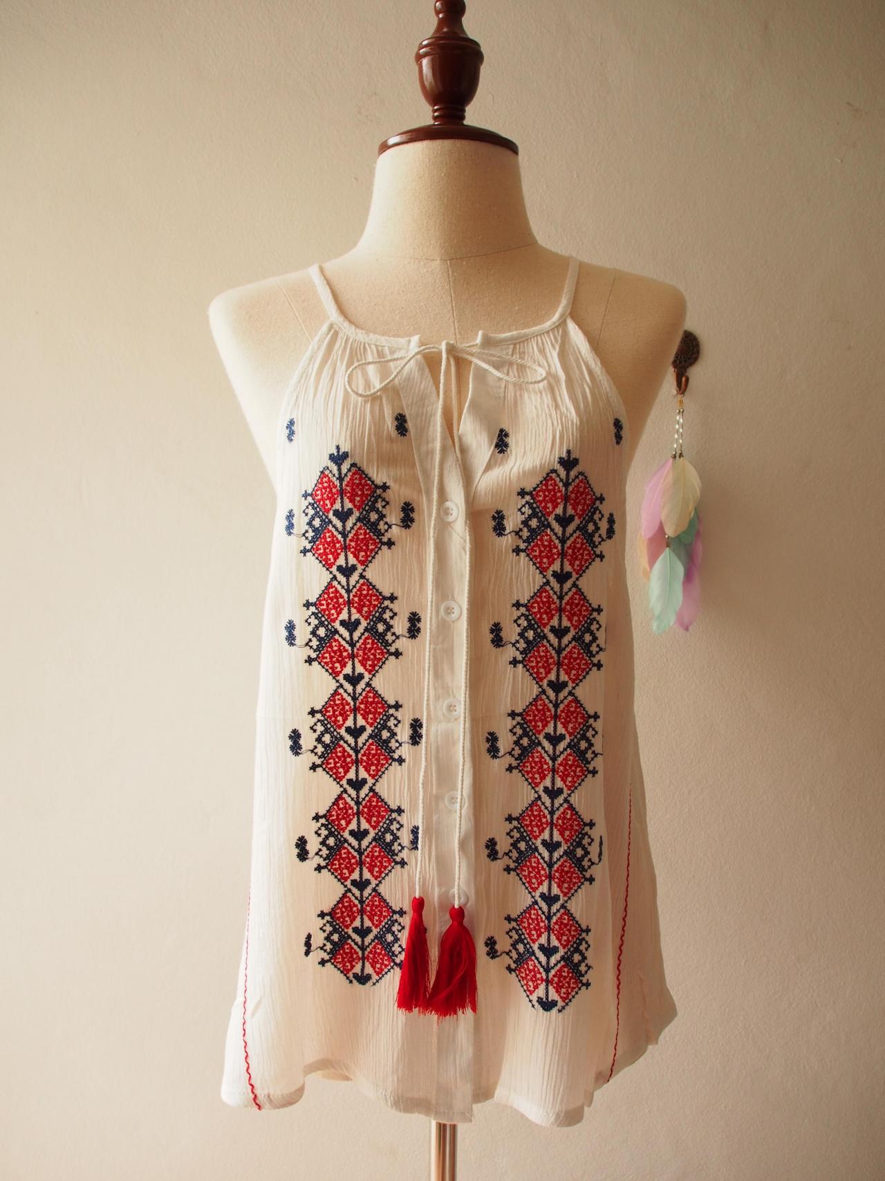 White Embroidery Top Boho Top Spaghetti Strap Tops Summer Bohemian Blouse ( Size Us8-us10)